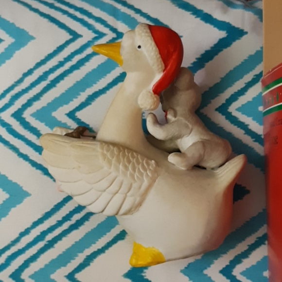 Christmas Goose BIRD DUCK Seasonal Christmas seasonal home decor - Picture 3 of 6